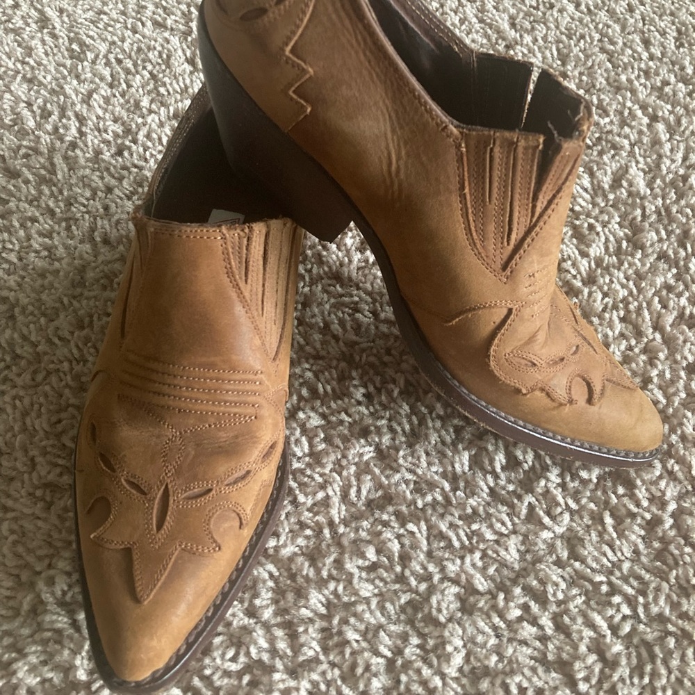 Vintage 90s Guess by Georges Marciano boot shoes sz 5